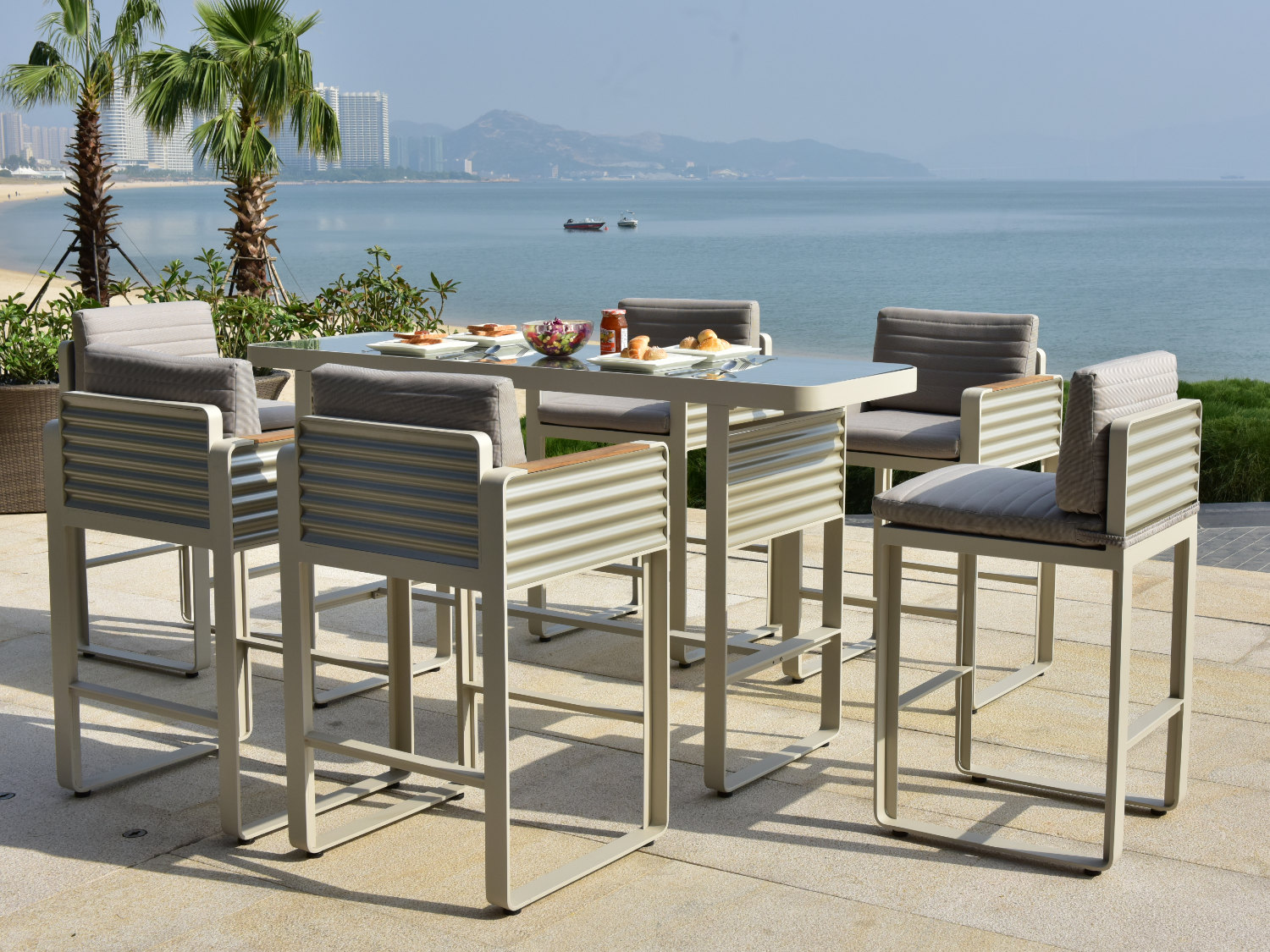 barhocker-fue-den-garten