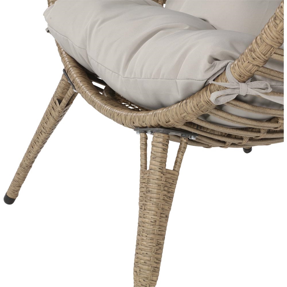 BEB9B5F27471CA9A103A457B9B331B69B0C76BF9 Relax Stuhl Chill Straw