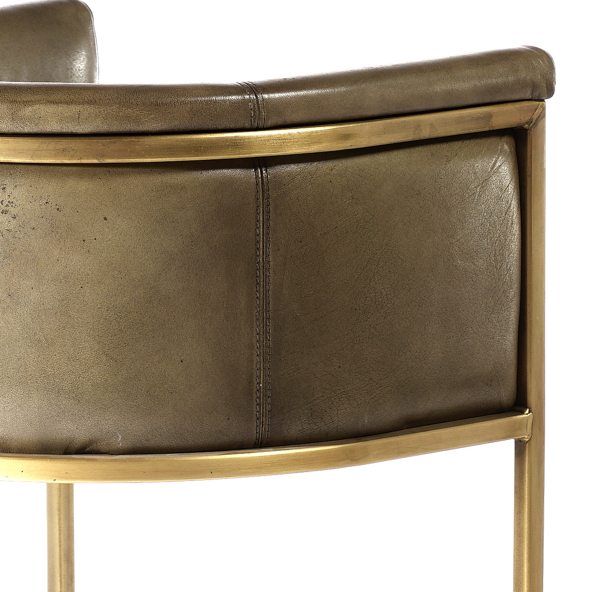 Enrique-Swing-HOS18-12-Enrique-Swing-HOS18-12-square-detail-2